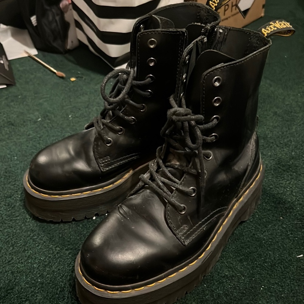 Dr Martens Platform Jadon Boots